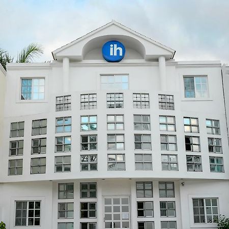 International House Hotel Playa del Carmen Exterior photo
